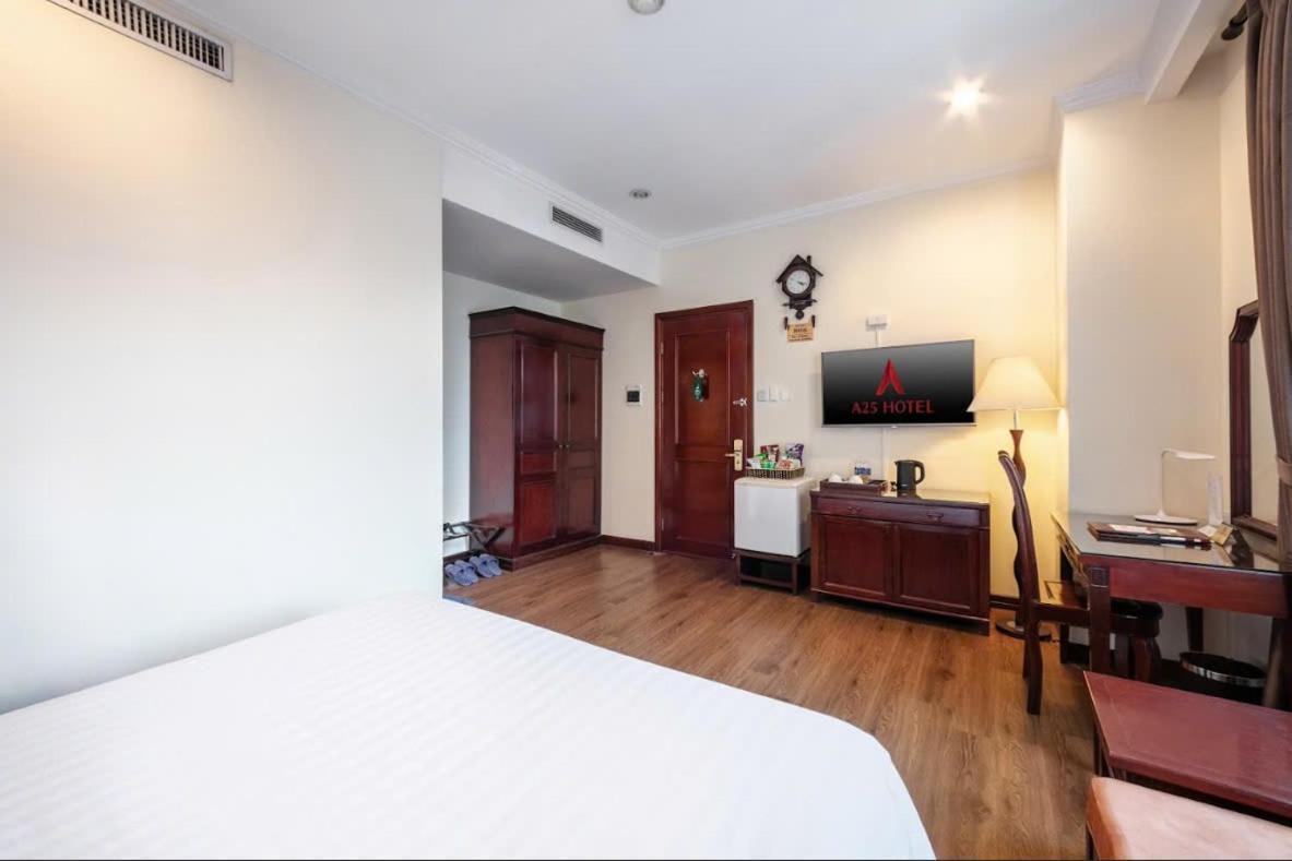 A25 Hotel - 15 Tran Quoc Toan Hanói Exterior foto