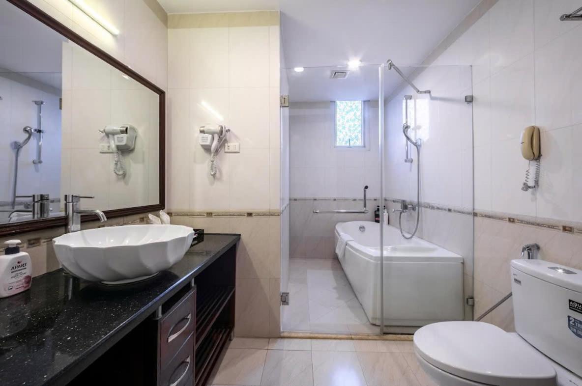 A25 Hotel - 15 Tran Quoc Toan Hanói Exterior foto